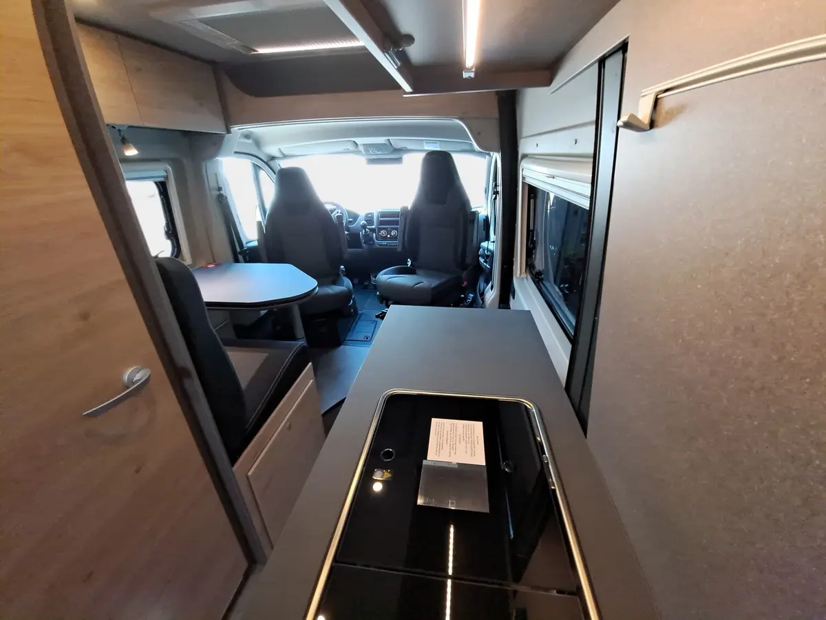 Dethleffs Globetrail Active 640 ES Fiat Markise