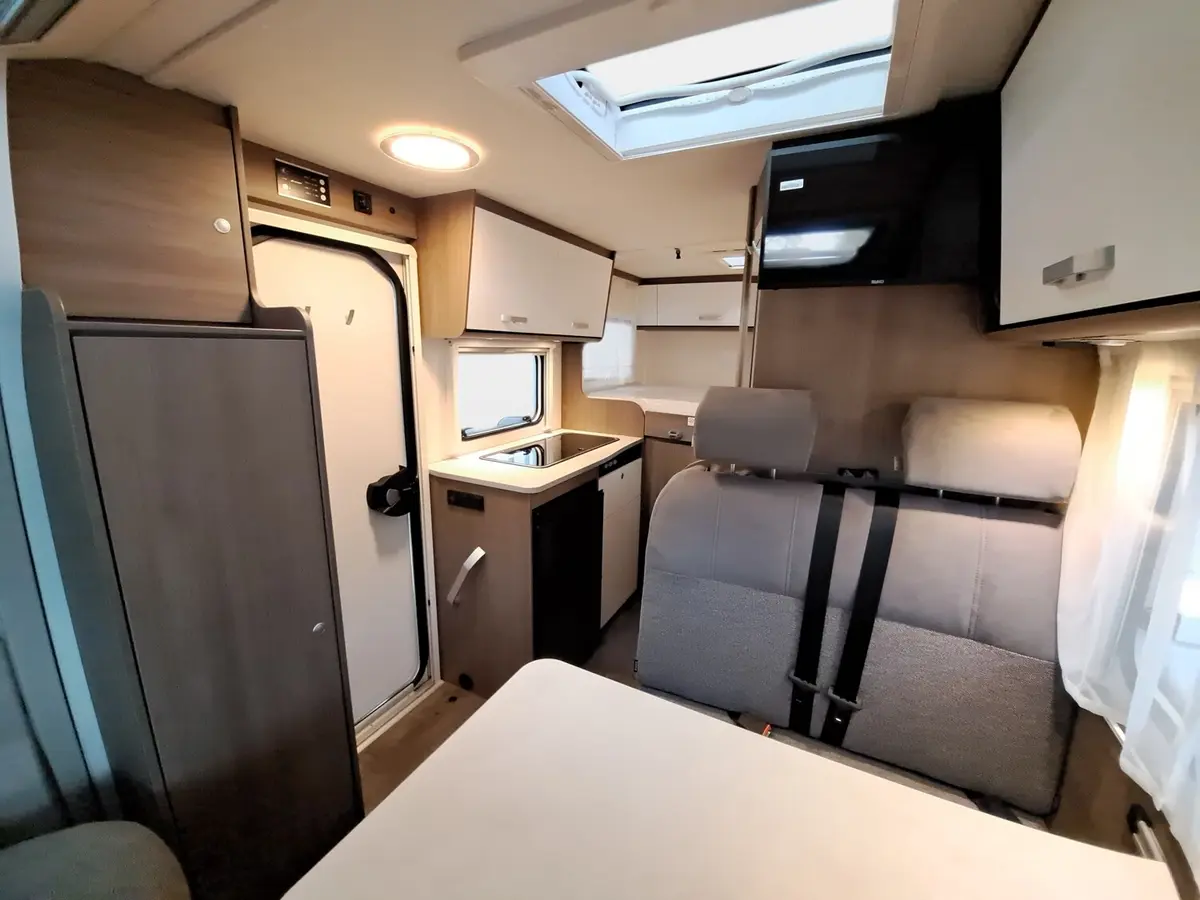 Carado V 132 Pro+, Solar, LTE, TV