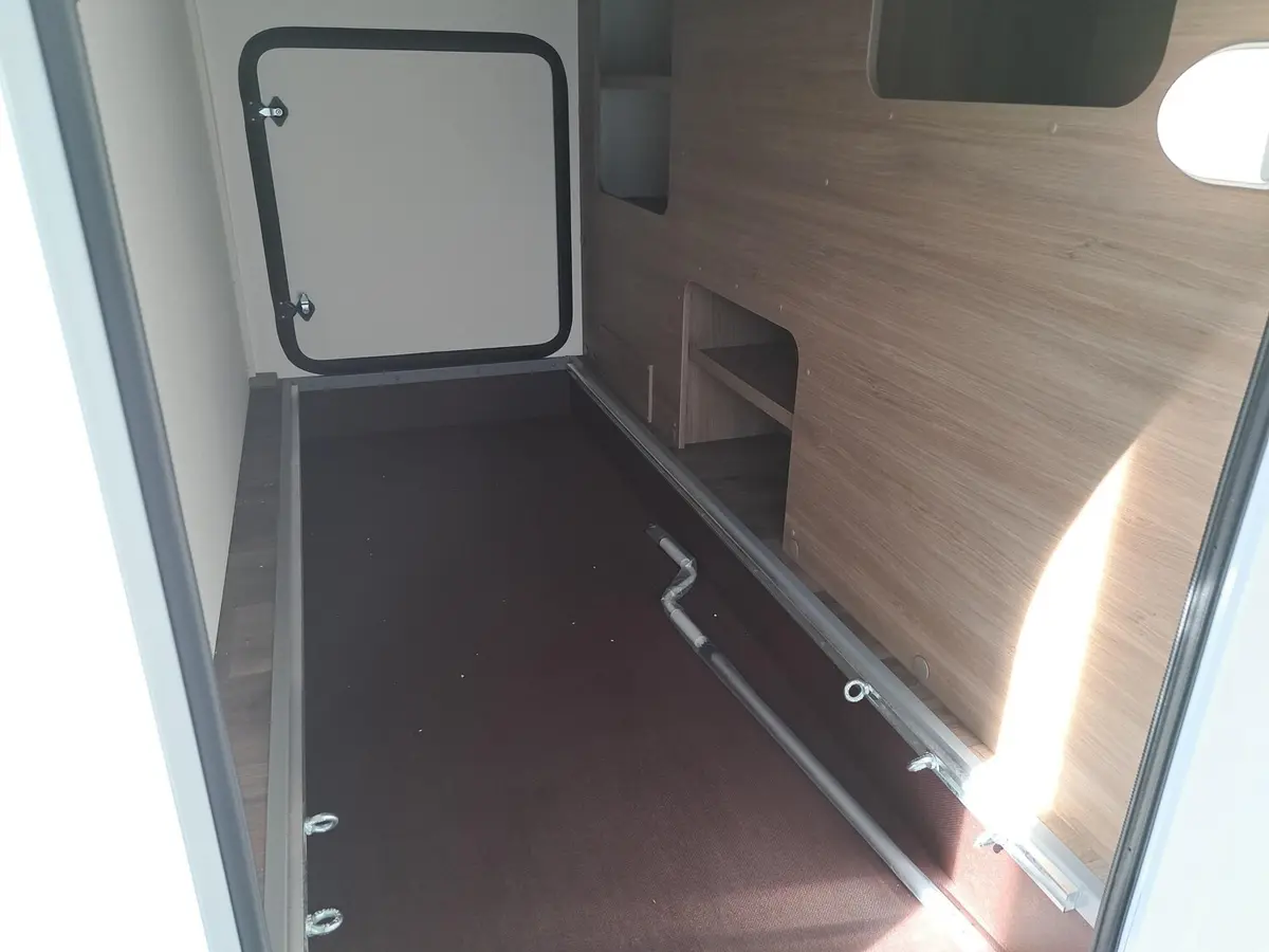 Carado Edition26 T Ford 338 Automatik, Solar, Combi 6 E