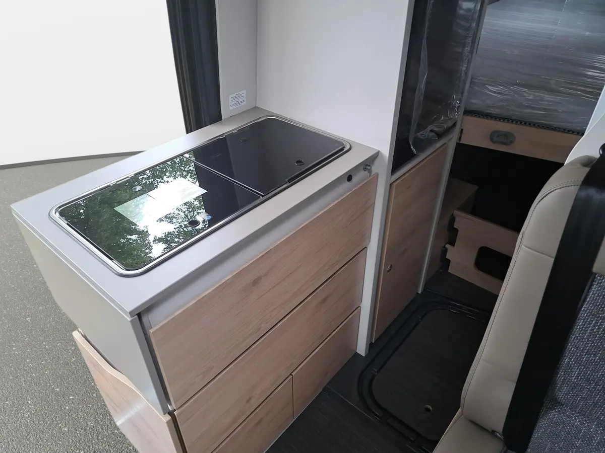 Dethleffs Globetrail 640 HR Fiat Chassis-, Komfort-, Elektropaket