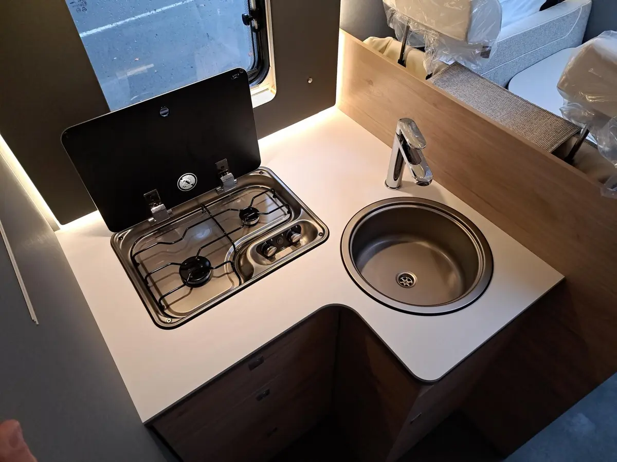 Dethleffs Just Camp Active T 7052 EB Gästebett