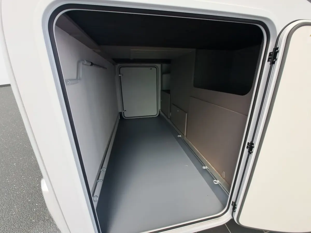 LMC Tourer Lift H 664 G TV, Sat, Solar, Markise