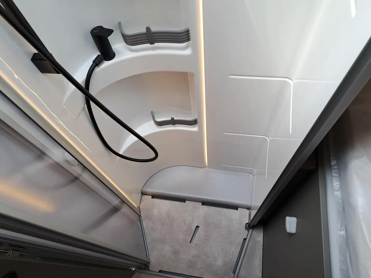 Hymer GT-S 685 Chassis-, Aufbau-, Winterpaket