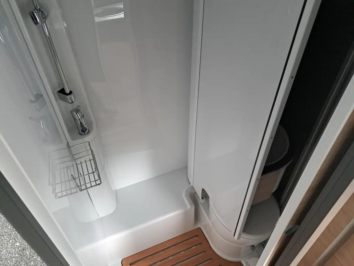 Dethleffs Globebus Camp Active T 1 Automatik, Sat, TV