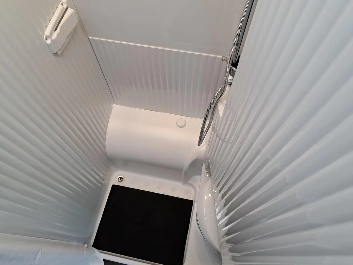 Carado V 347 Pro+ Solar, LTE, TV