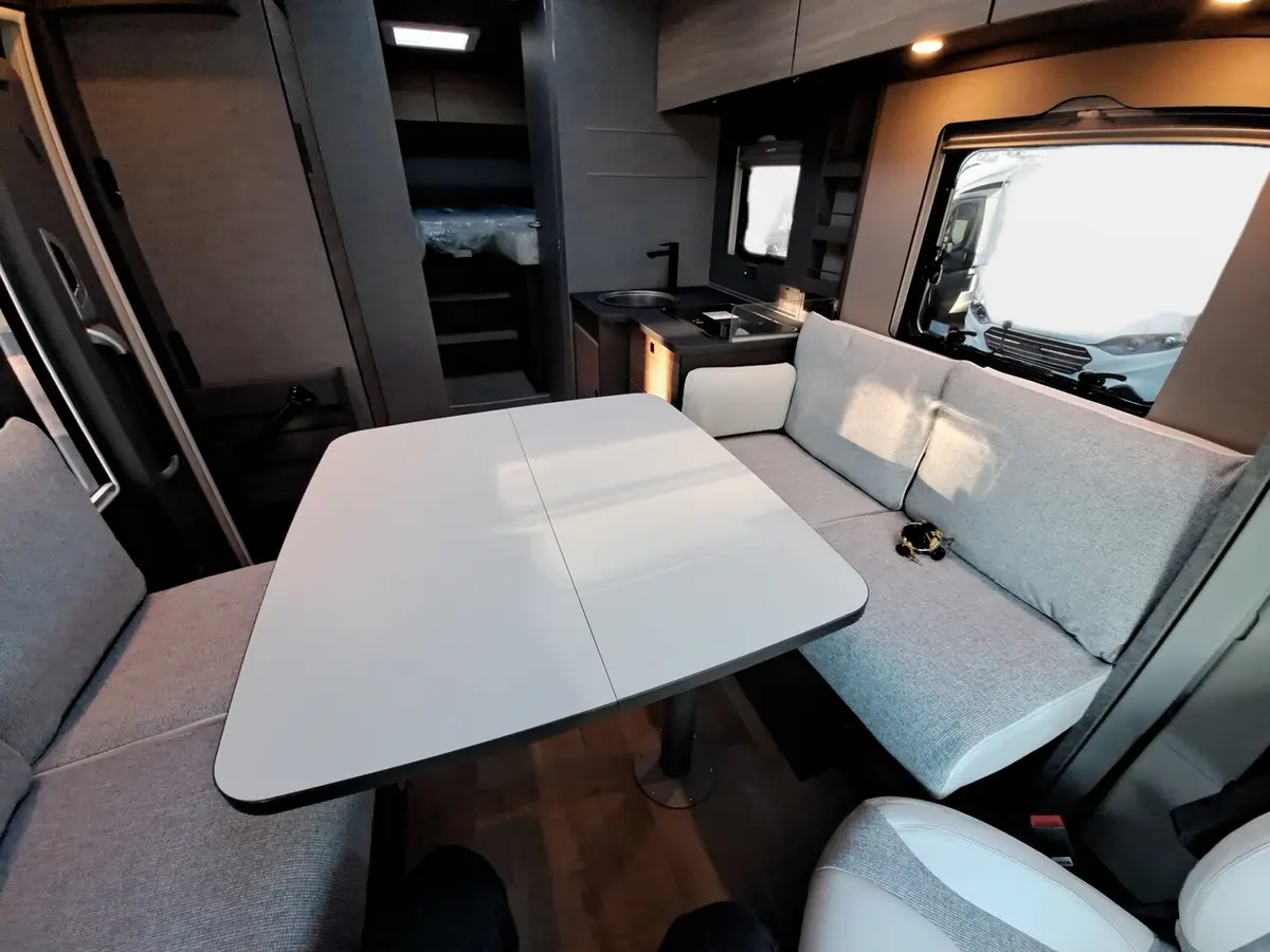 Dethleffs Trend Active T 7057 EBL Chassis-, Assistenzpaket