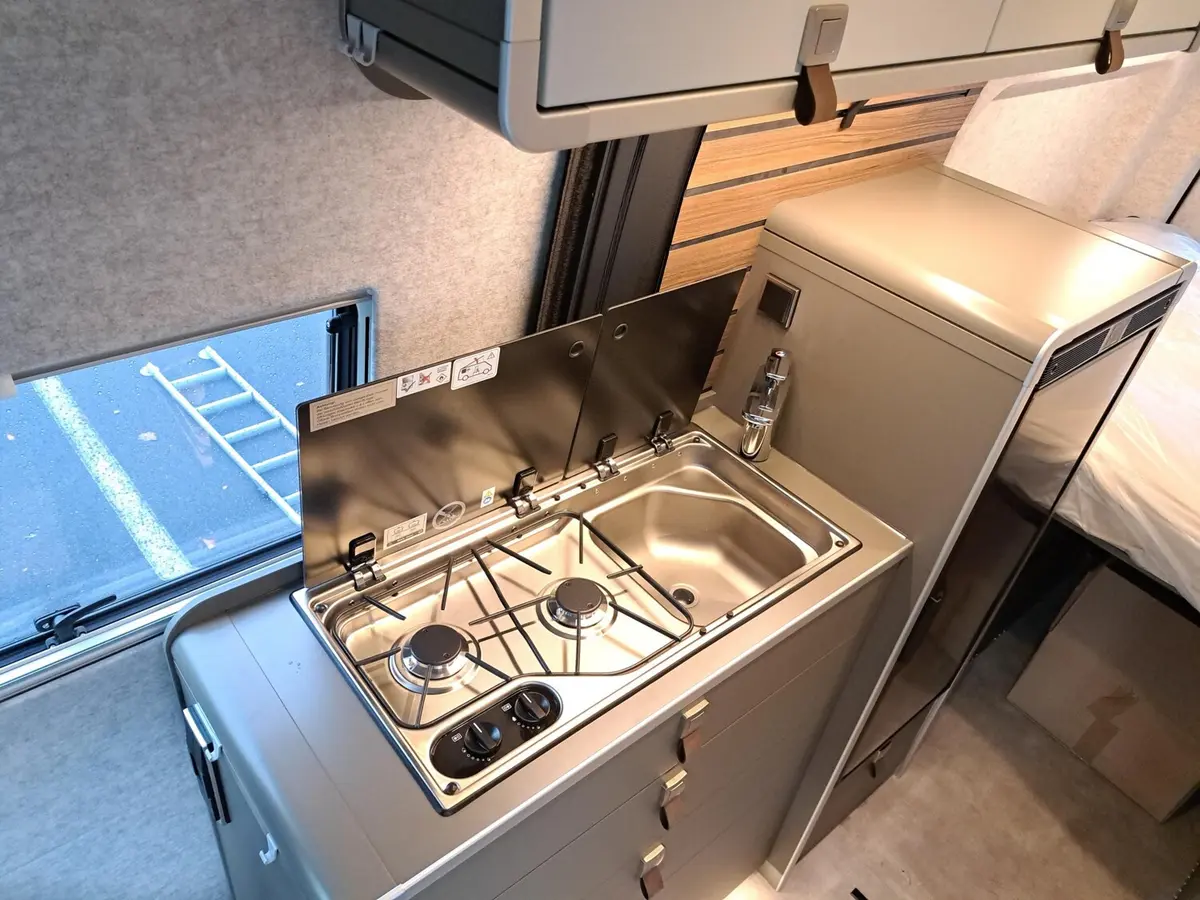 Hymer Grand Canyon S Xperience 600 AHK, Aufstelldach