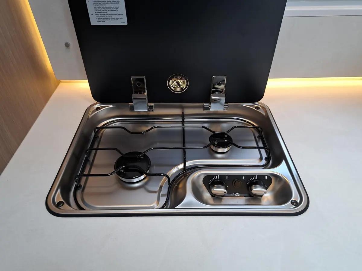 Carado I 447 Pro+ Automatik, 4.400 kg, Solar, LTE, TV