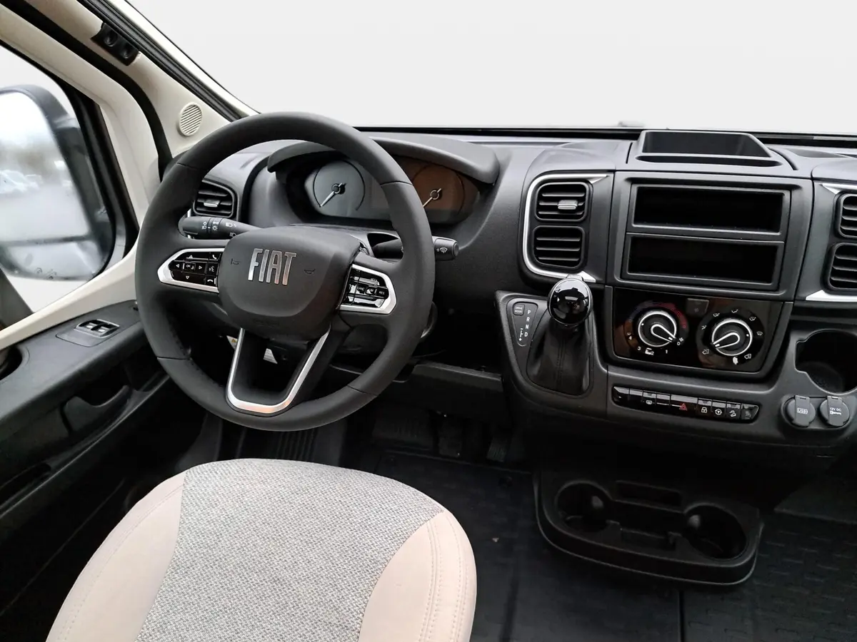 Carado V 347 Pro+ Automatik, Solar, LTE, TV