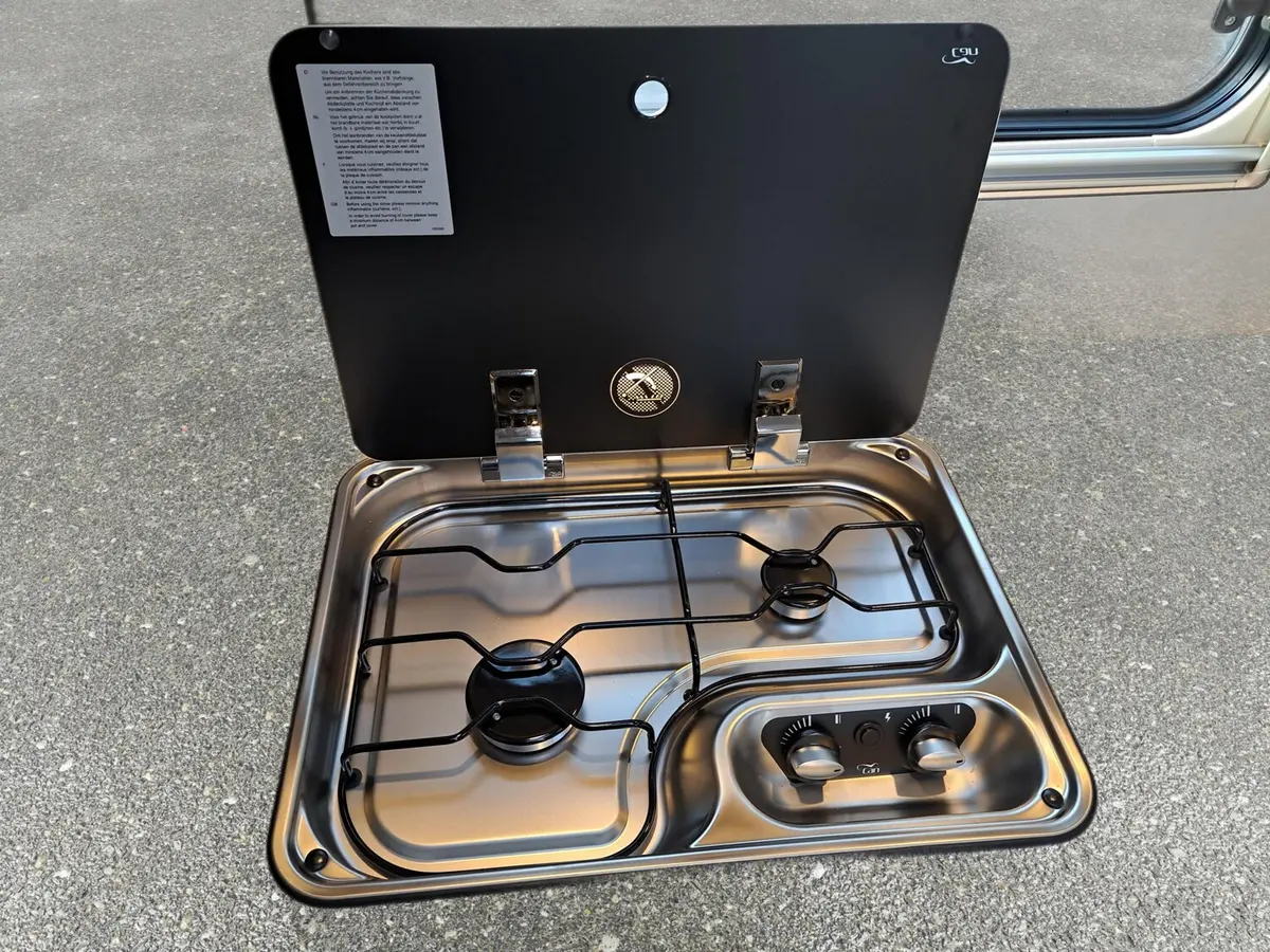 Carado T 448 Pro+ Automatik, Solar, TV, LTE, Backofen