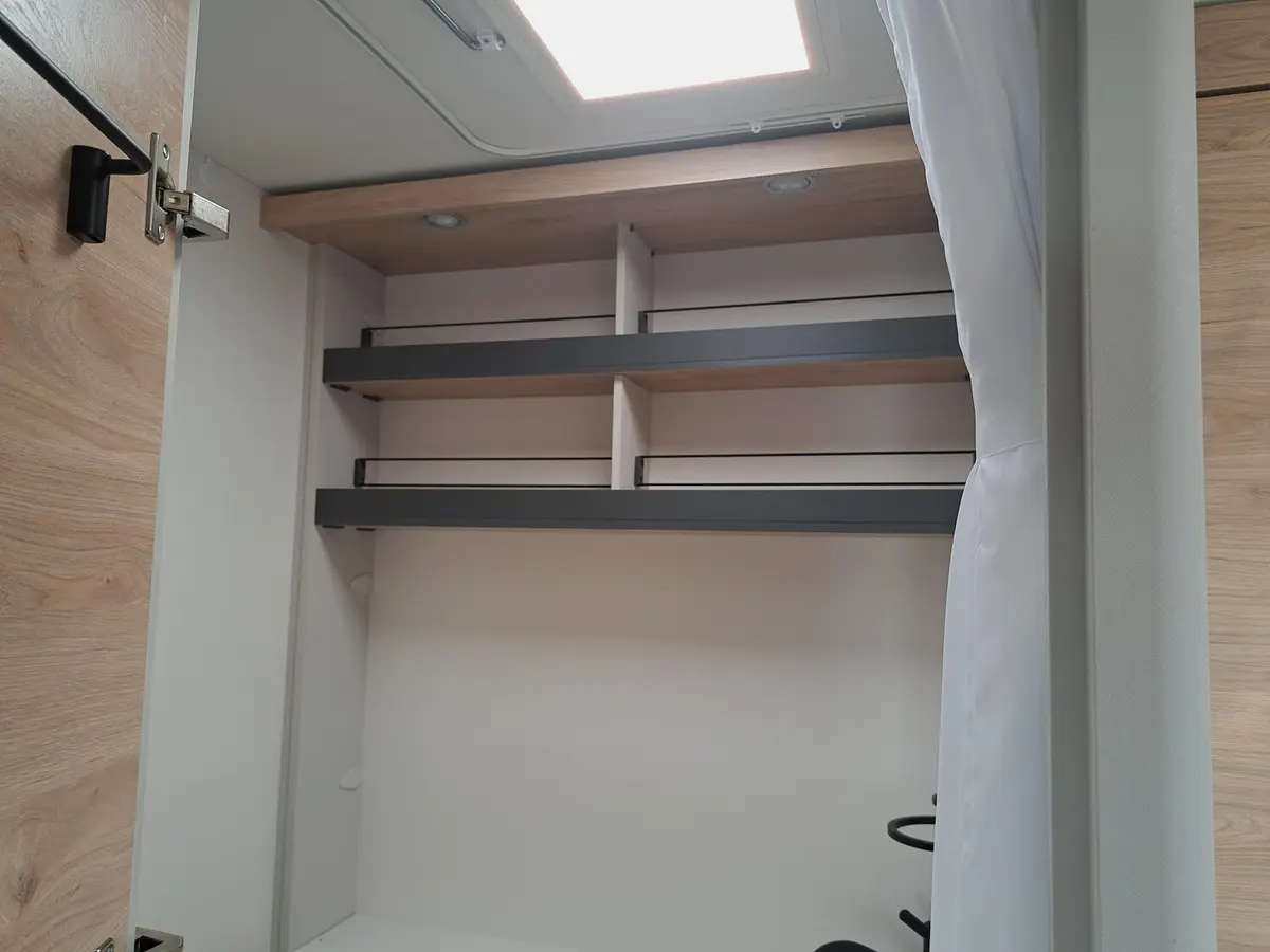 Dethleffs Camper 460 EL First Edition, Sicherheitspaket