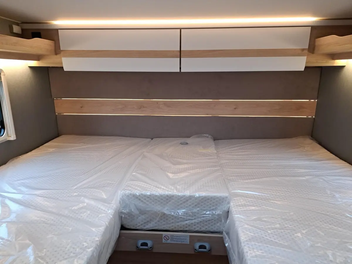 Dethleffs Just Camp Active T 7052 EB Gästebett