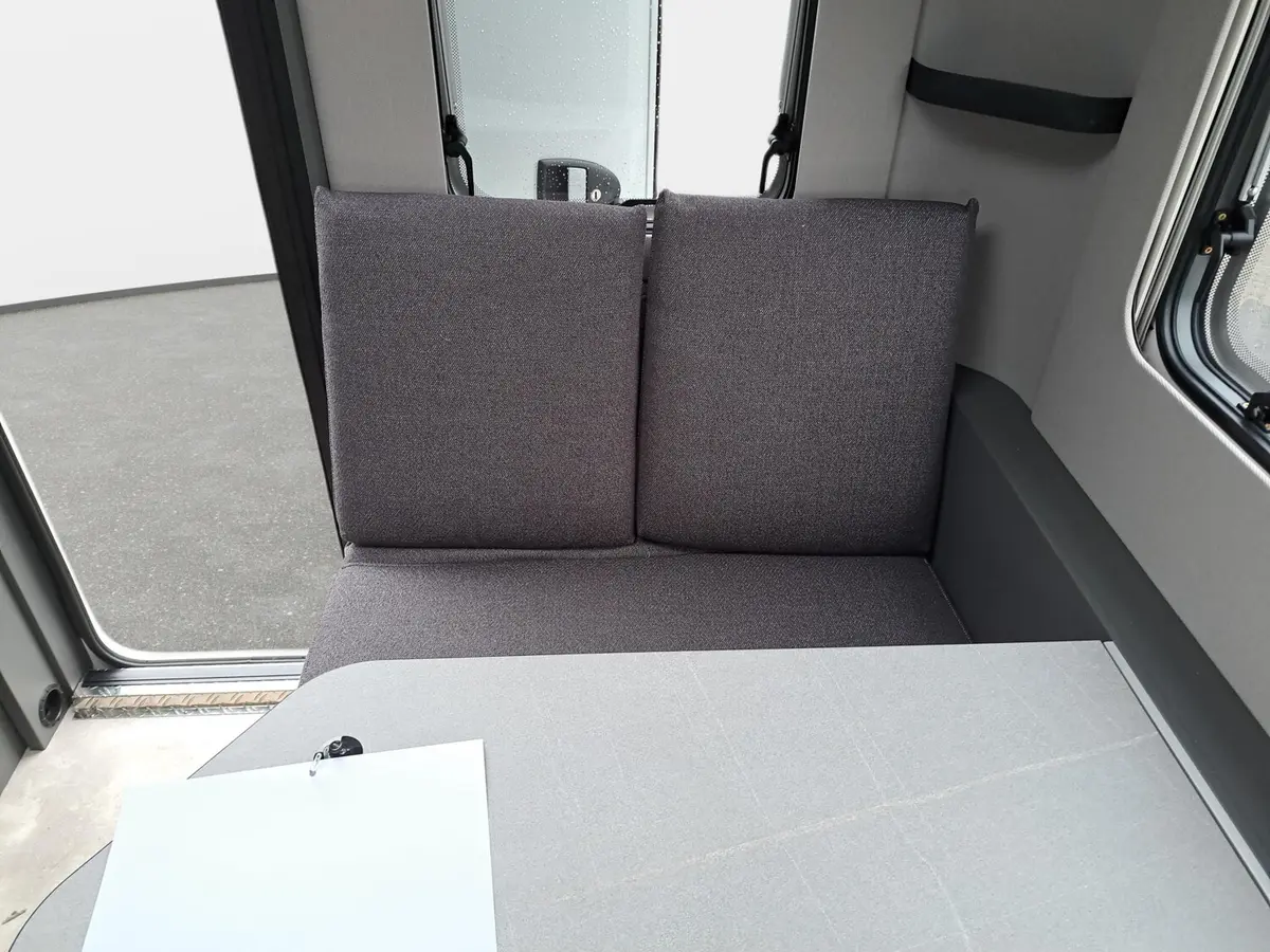 Hymer Eriba Novaline 470 Moving-Paket, Markise, Alus