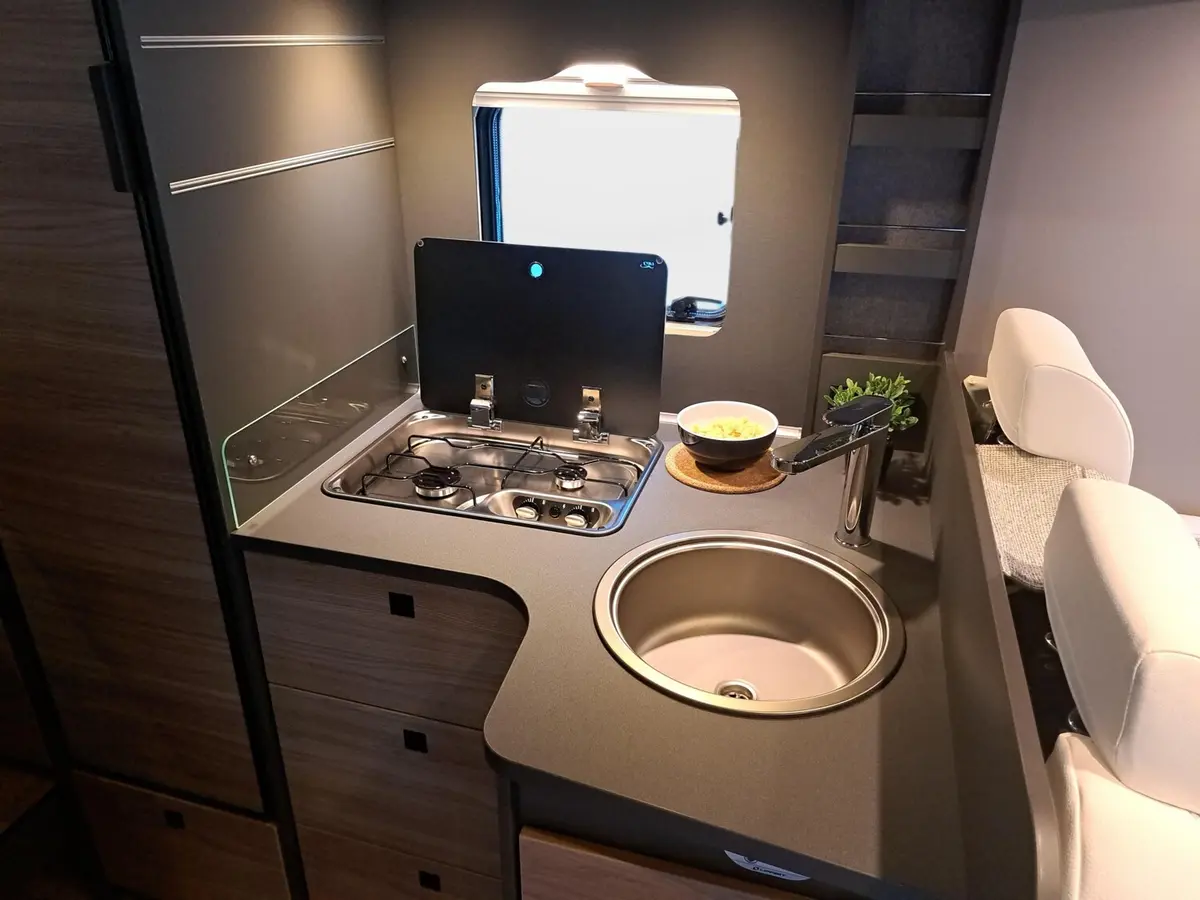 Dethleffs Trend T 6877 DB Hubbett, X-, GT-, Familypaket