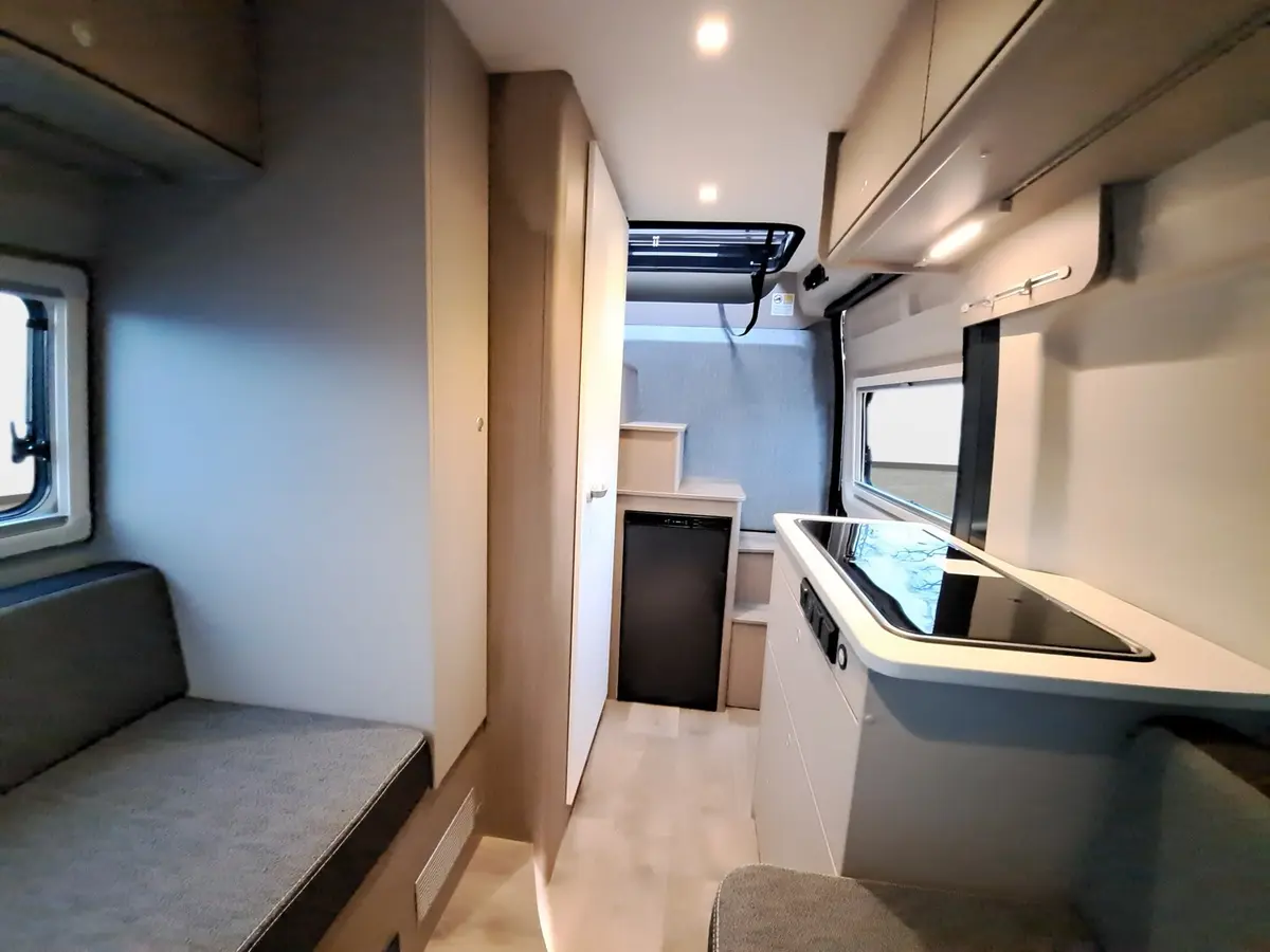 Carado pro CV 541 Automatik, Rahmenfenster