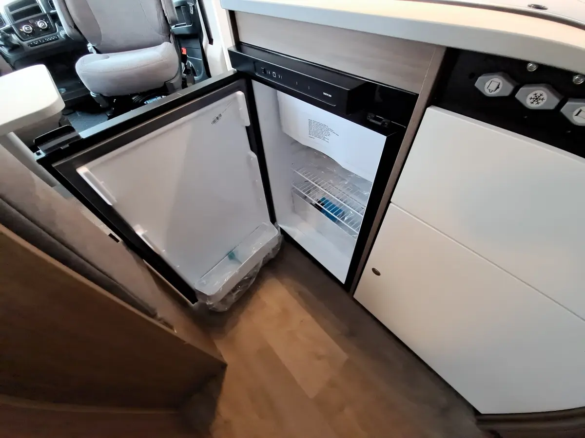 Carado V 339 Pro+, Solar, LTE, TV-Paket