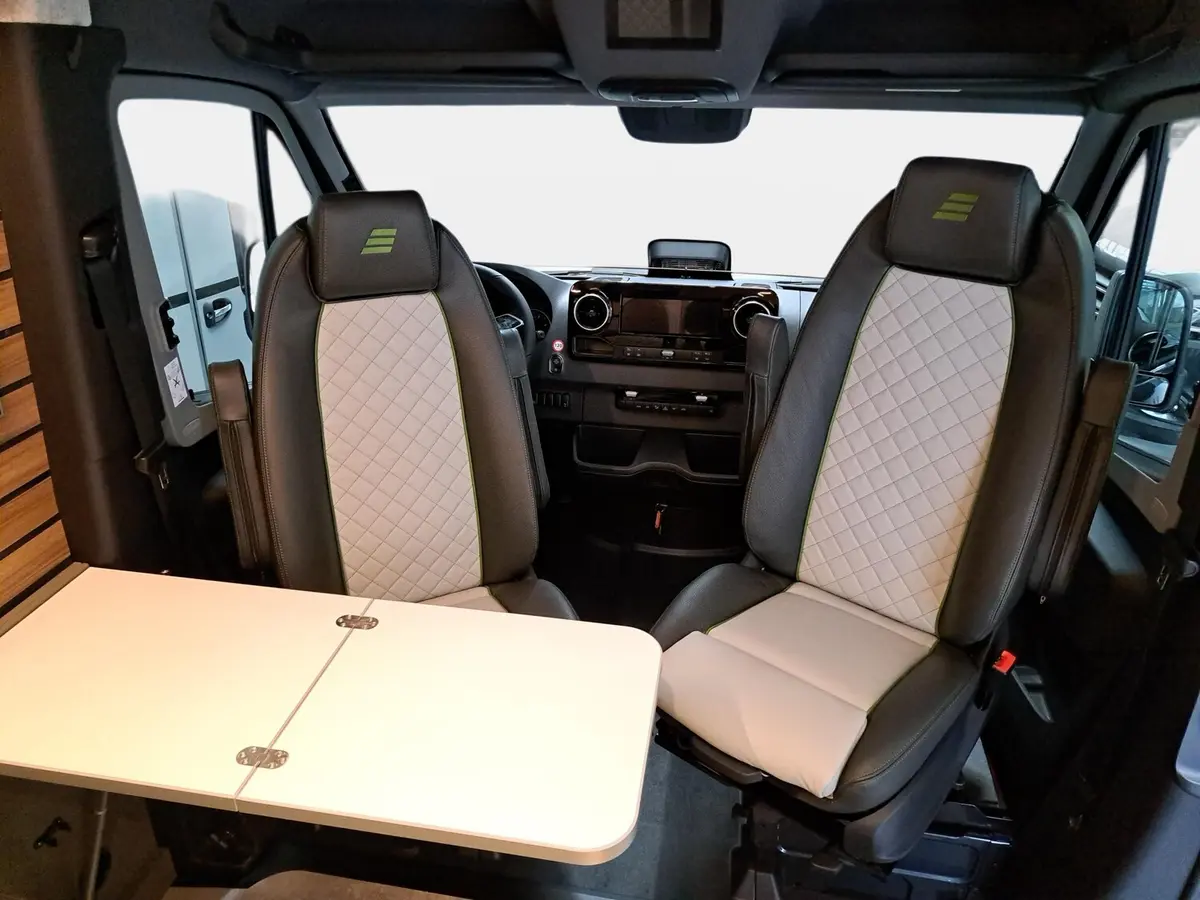 Hymer Grand Canyon S CrossOver 600 AHK, TV, Wechselrichter