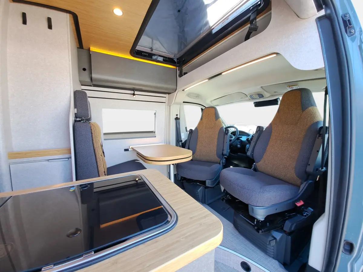 Hymer Redwood 600 Explorer, Markise, Fahrkomfortpaket