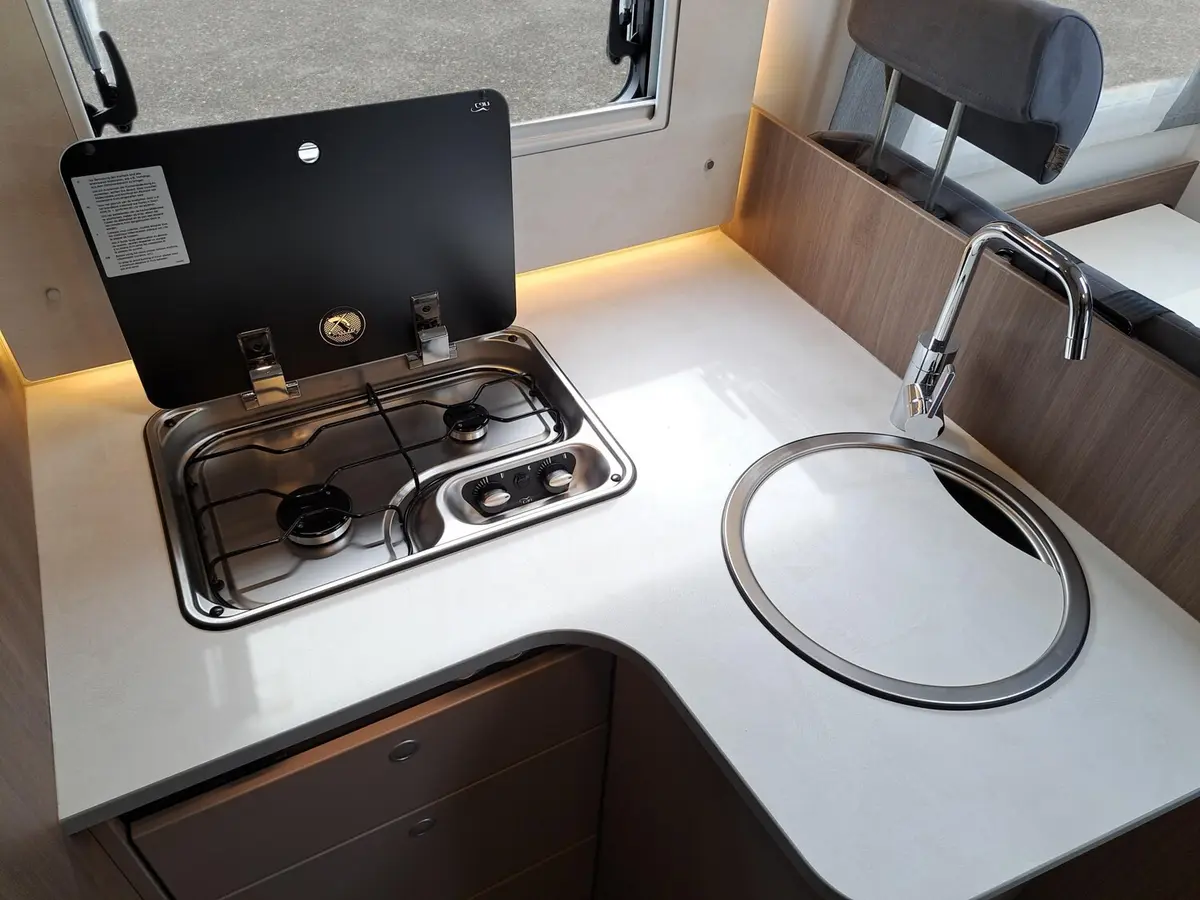 Carado Edition26 T Ford 447 Automatik, TV, LTE, Solar