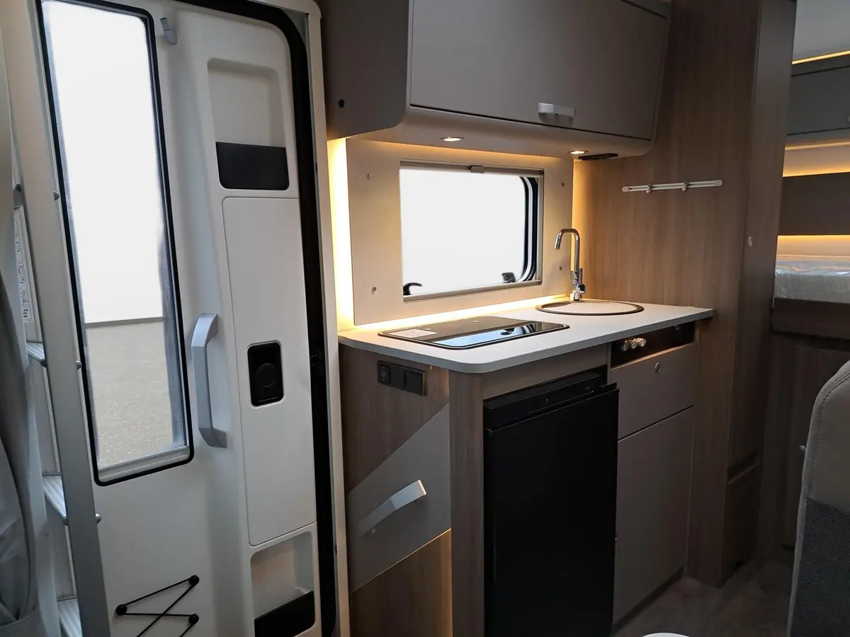 Carado pro A 132 Markise, Fahrradträger