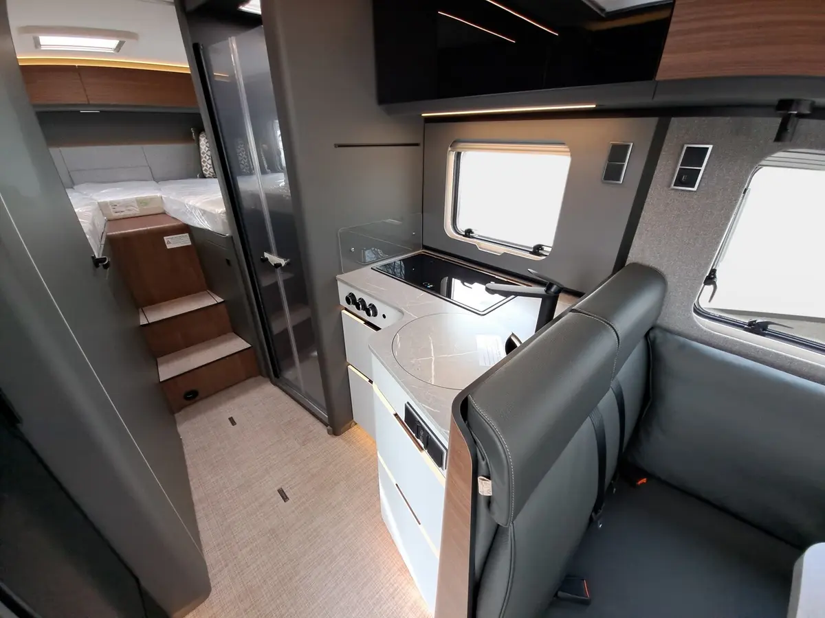 Hymer B-Klasse MC I 680 Premium-, Autarkiepaket Lithium