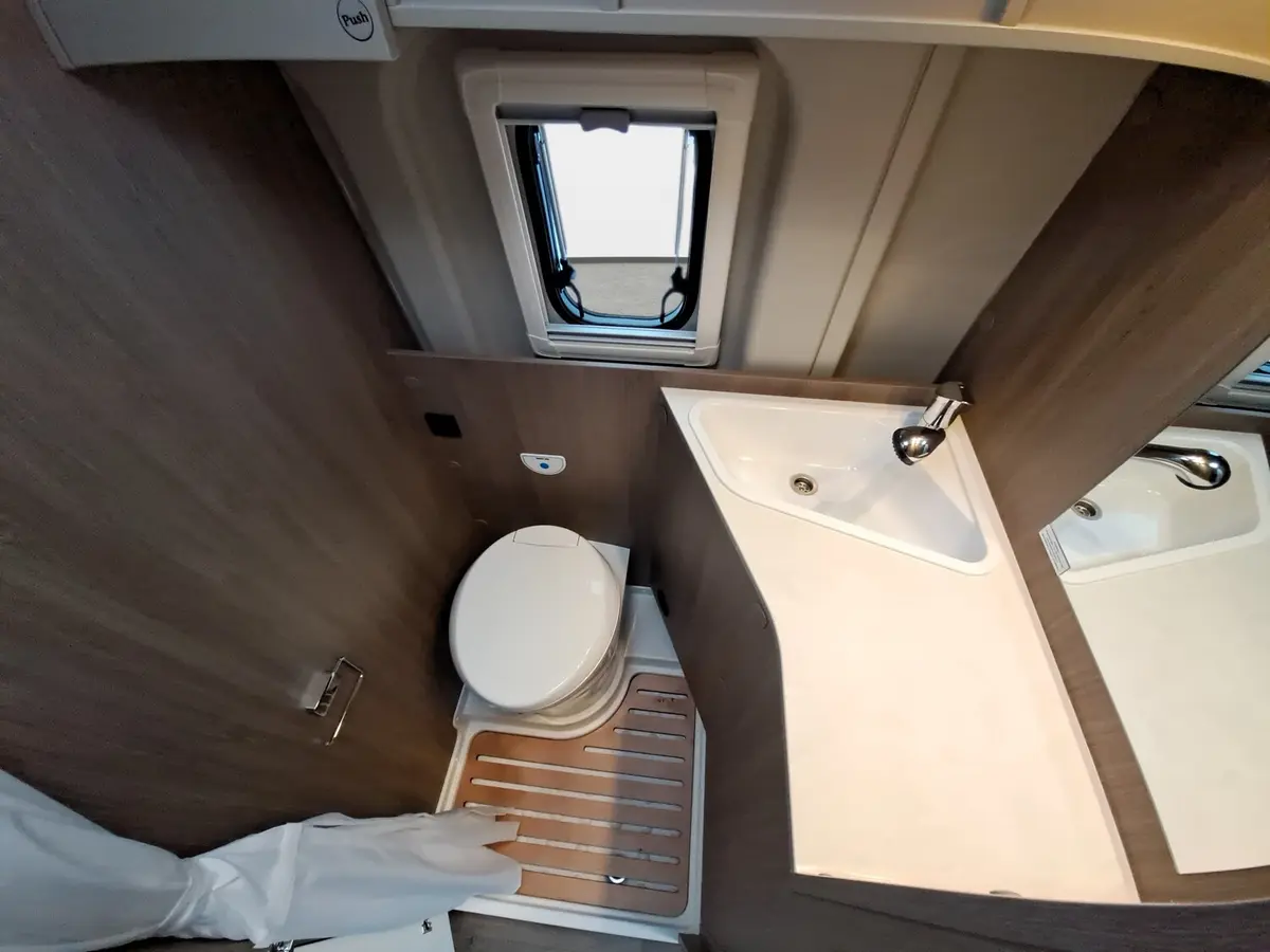 Carado CV 600 Markise, Optik Paket 2, Basic Paket