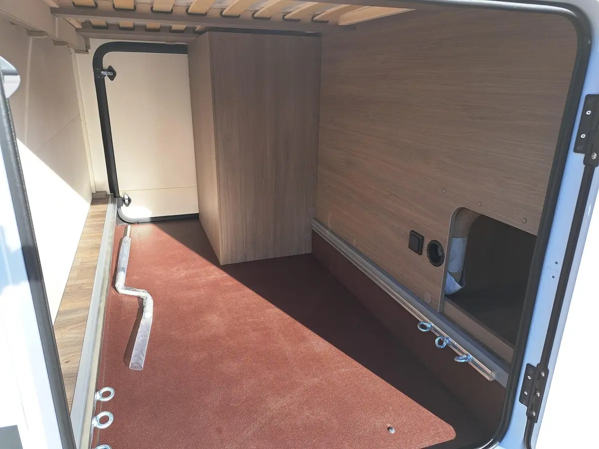 Carado V 339 Pro+, Solar, LTE, TV-Paket