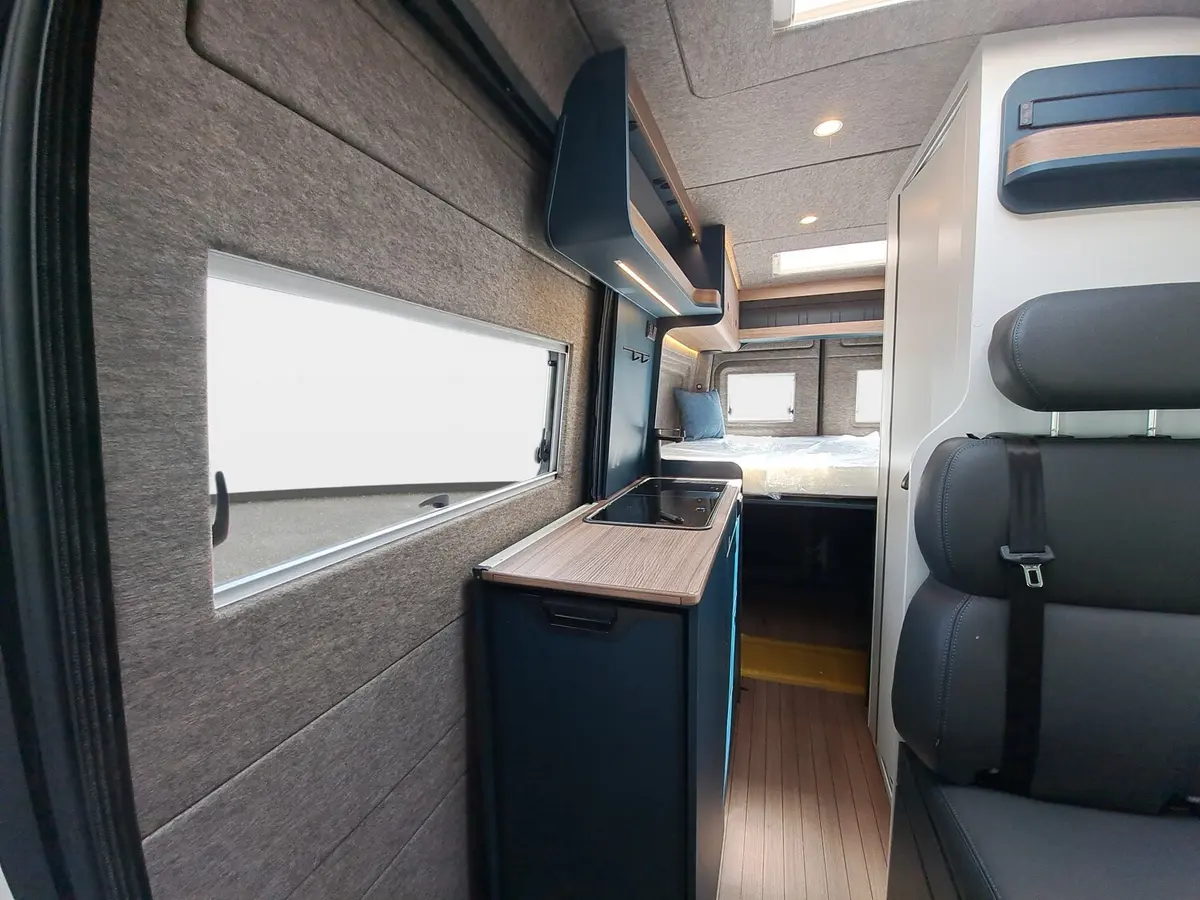 Hymer Eriba Car 600 AHK, Navi, Automatik, Markise