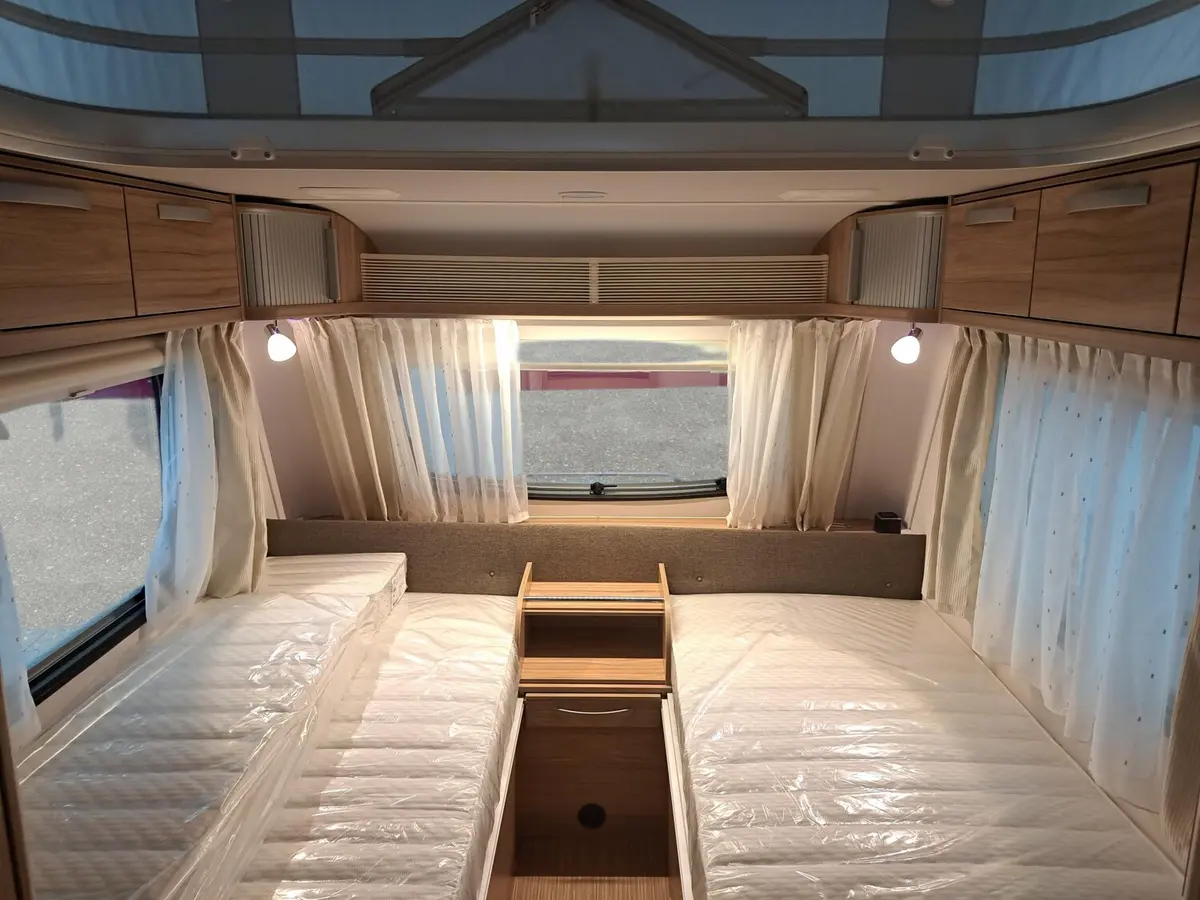 Hymer Eriba Feeling 470 Moving-Paket, Autark, 1.600 kg