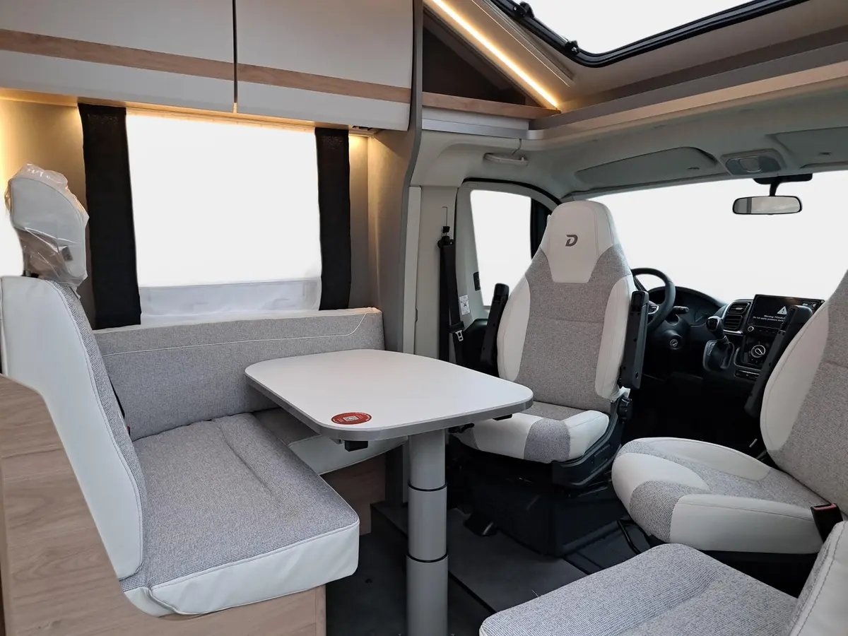 Dethleffs Just Camp Active T 7052 EB Gästebett