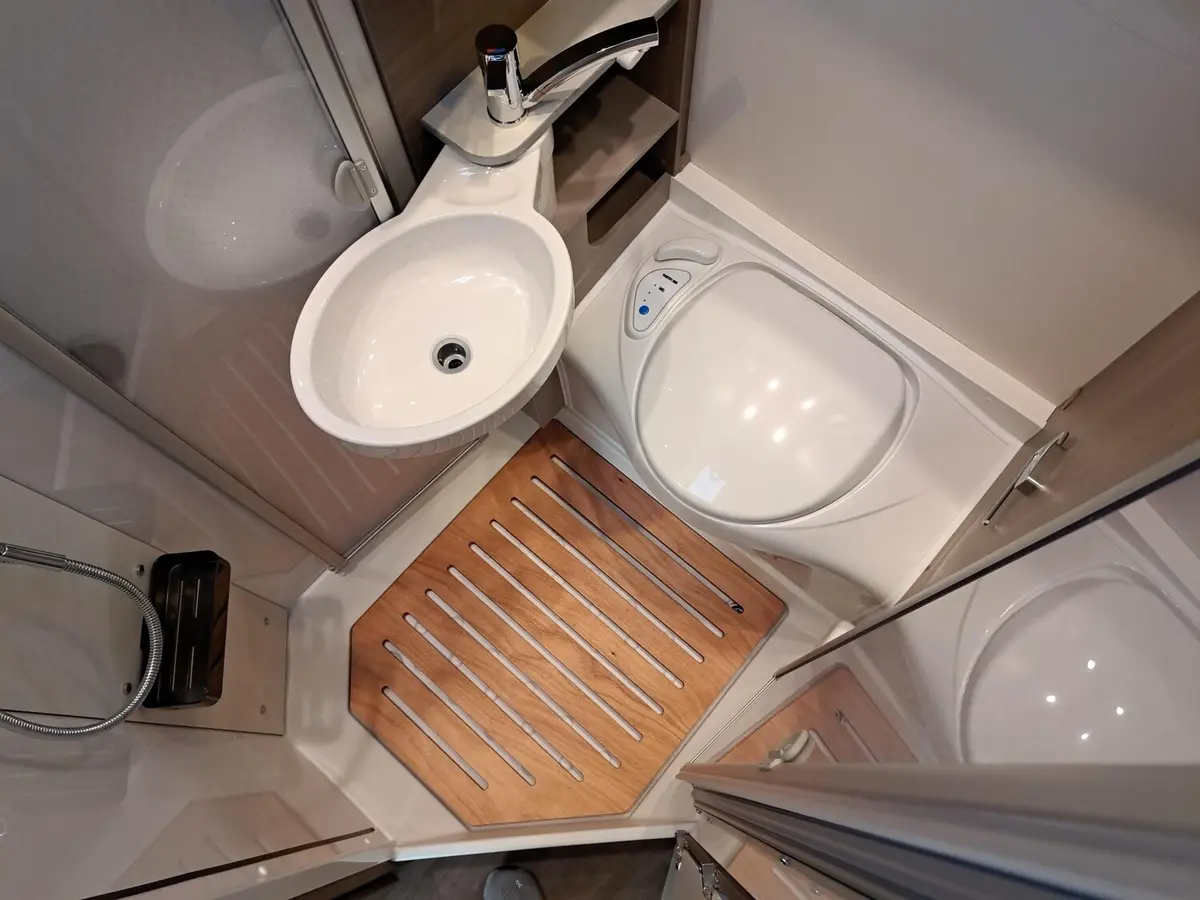 Carado T 135 Pro+ Hubbett, Solar, LTE, TV