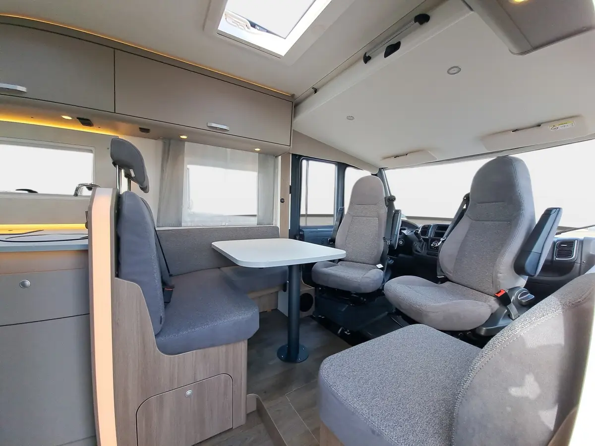 Carado I 447 Pro+ Automatik, 4.400 kg, Solar, LTE, TV