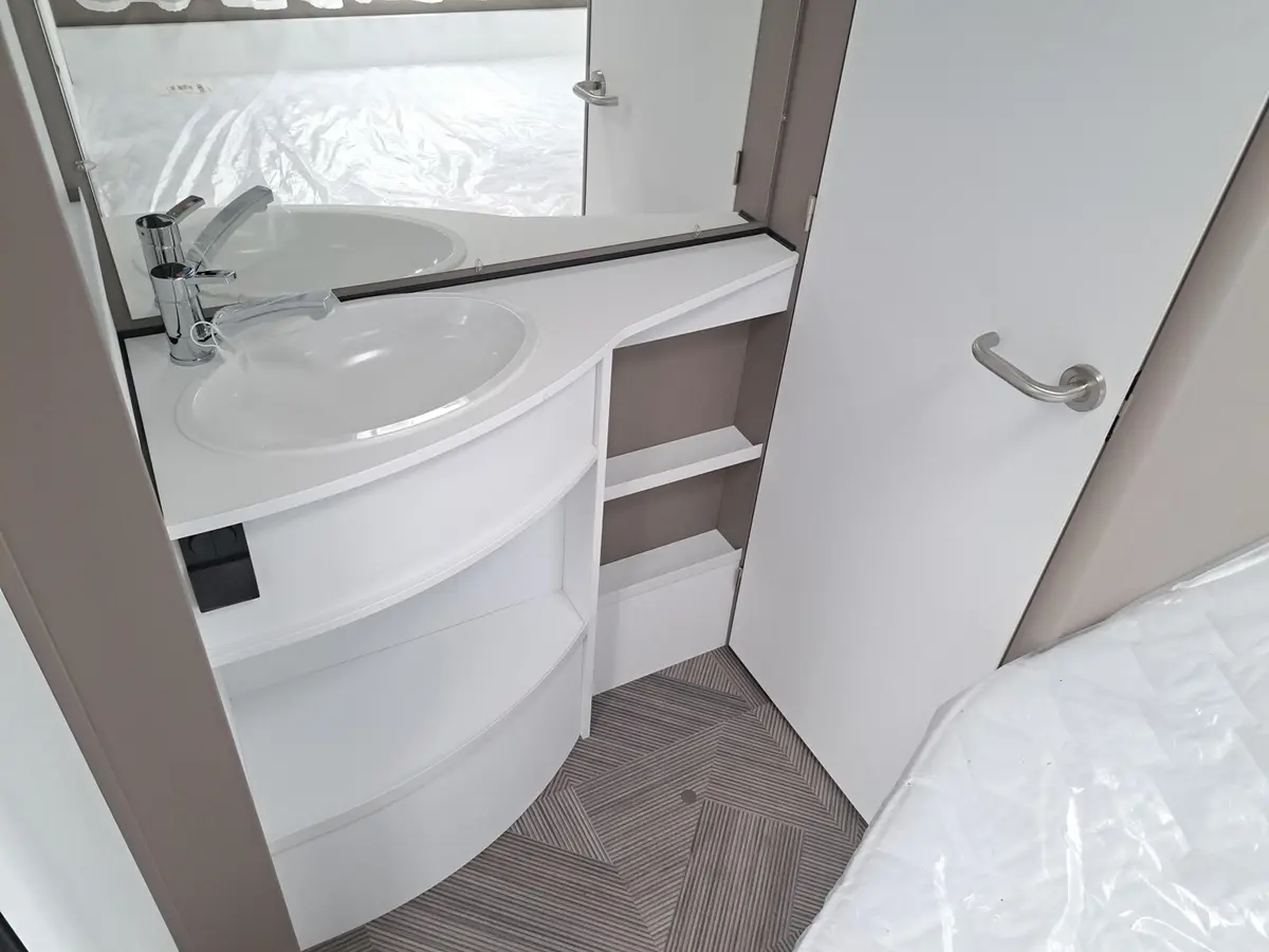 Dethleffs c-go 495 FR 10 Years Edition, Duo Control