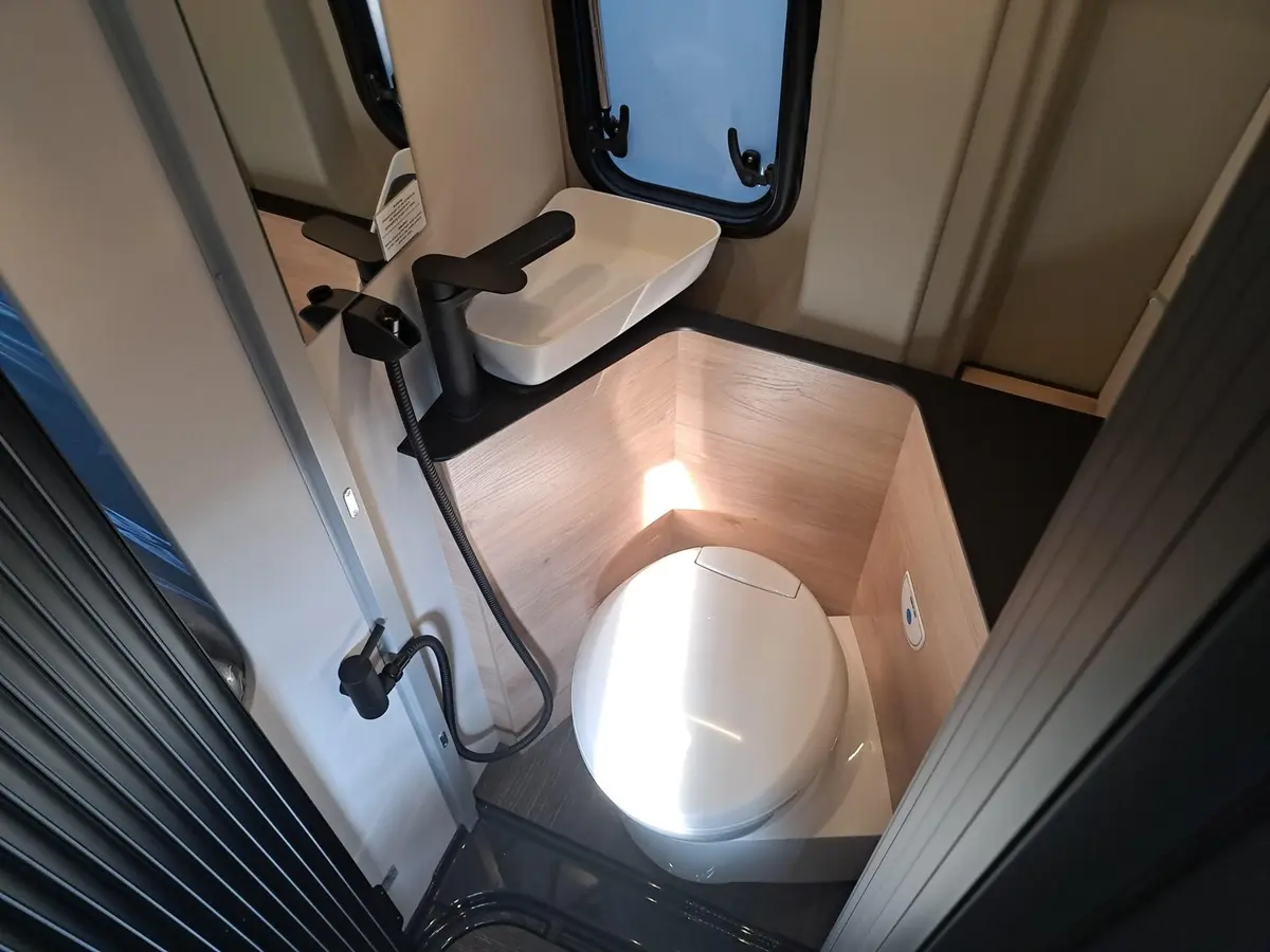 Dethleffs Globetrail 540 DR Citroen Chassis-, Elektro-, Komfortpaket