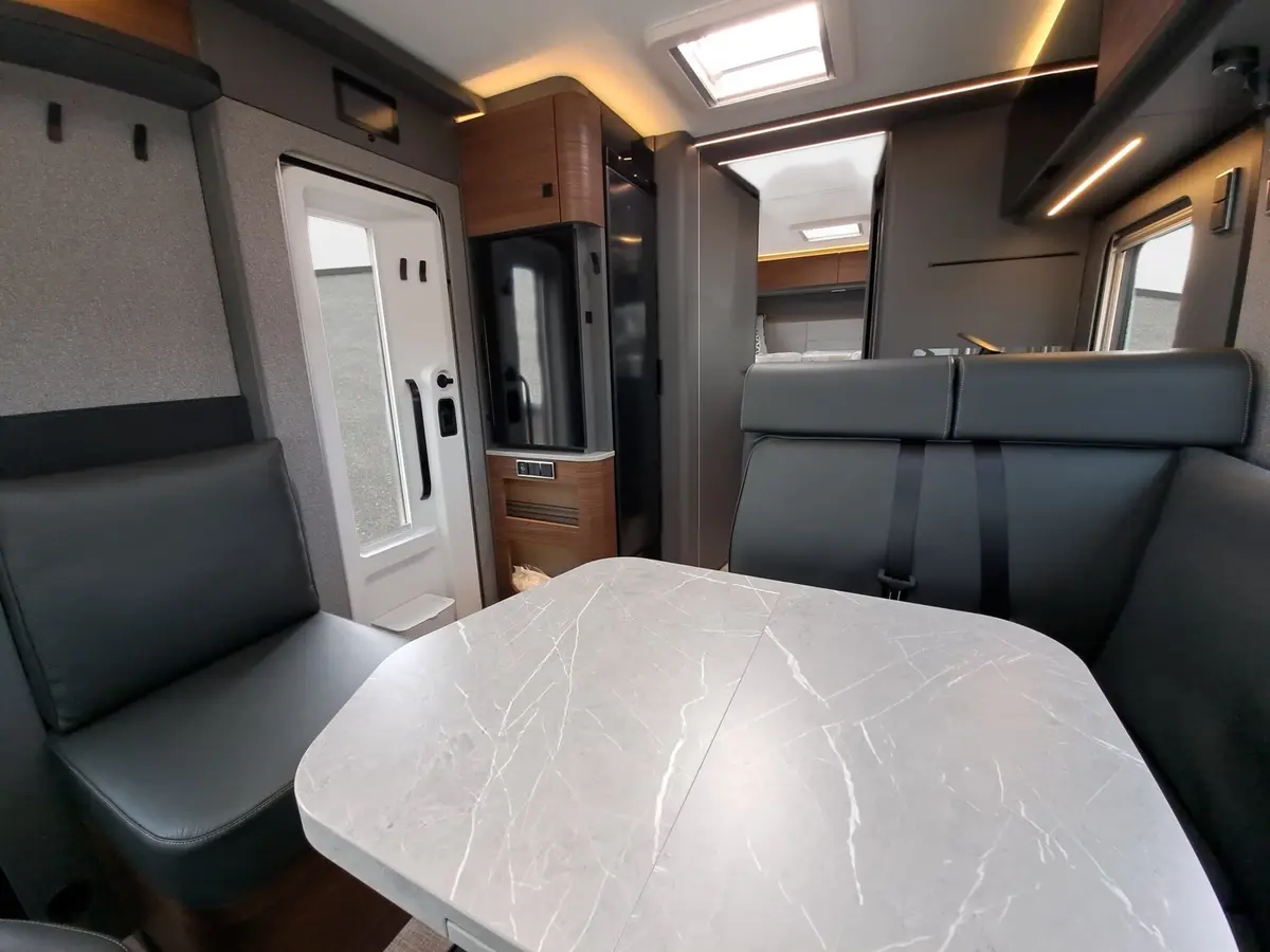 Hymer B-Klasse MC I 680 Premium-, Autarkiepaket Lithium