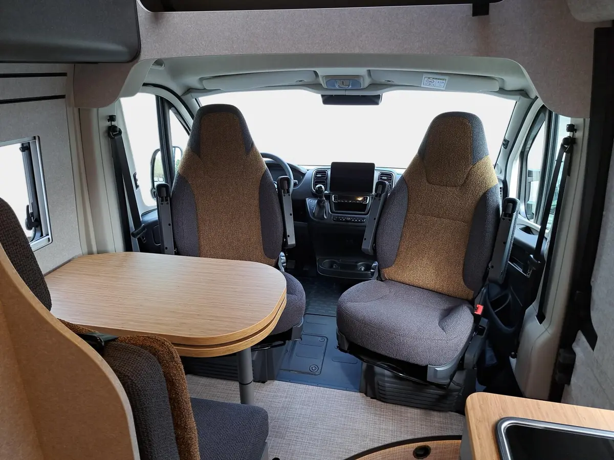 Hymer Redwood 600 Explorer AHK, Markise, Fahrkomfortp.