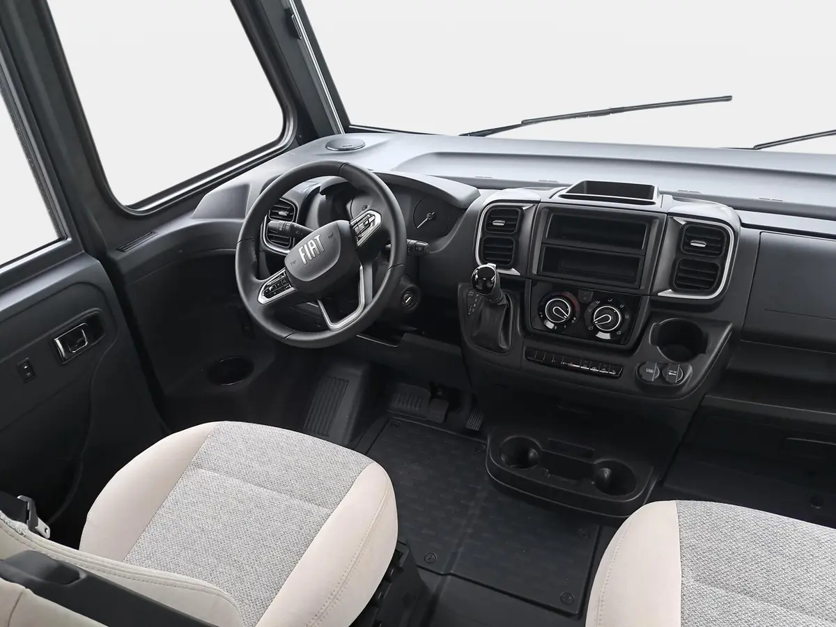 Carado I 447 Pro+ Automatik, 4.400 kg, Solar, Sat, TV