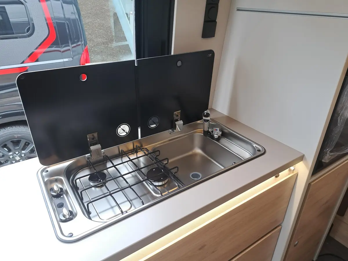 Dethleffs Globetrail 600 DR Fiat Automatik, Chassis-, Komfortpaket