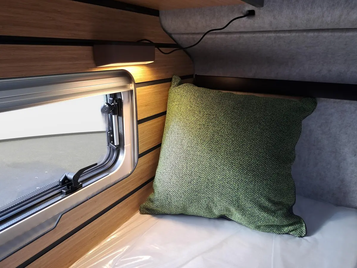 Hymer ML-T CrossOver 570 AHK, GFK, TV, Winterpaket