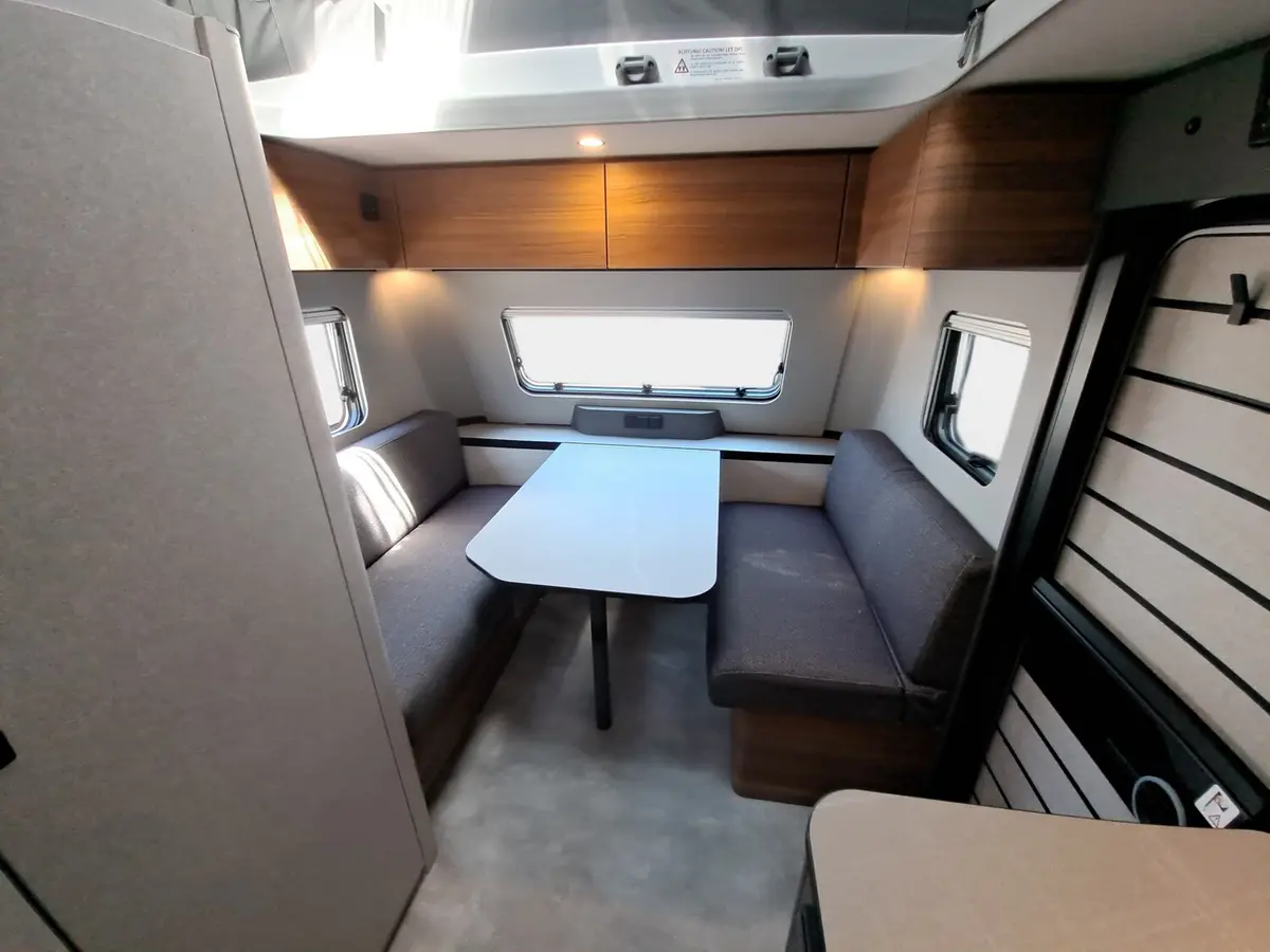 Hymer Eriba Feeling 425 