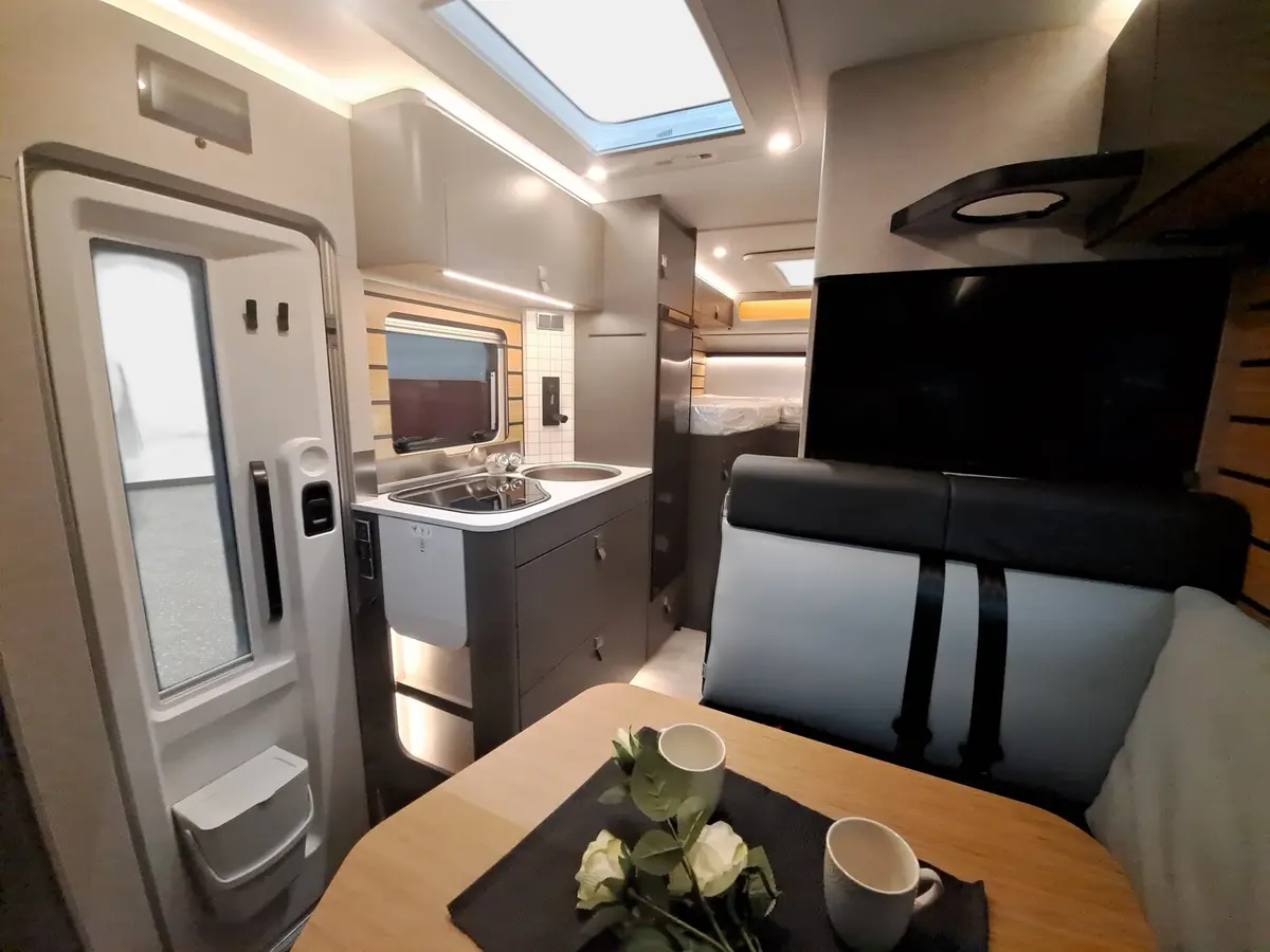 Hymer ML-T CrossOver 570 GFK, TV, SOG