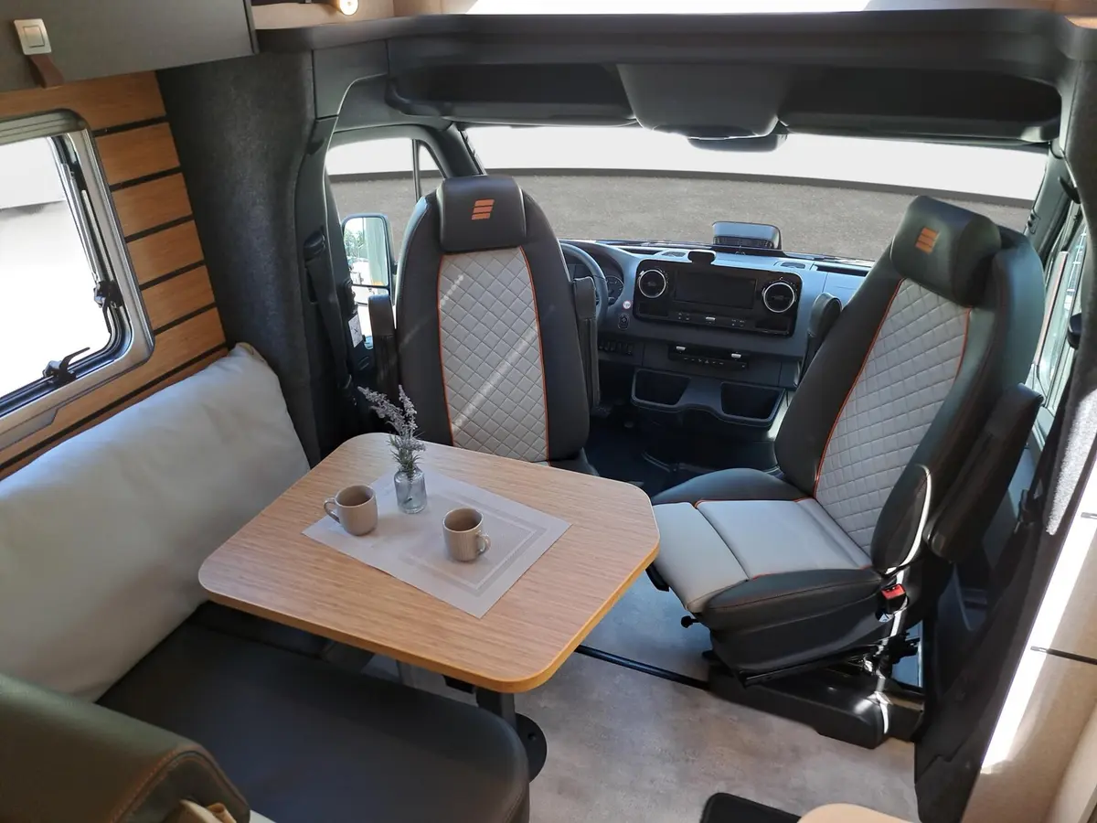 Hymer ML-T CrossTrail 580 TV, Leder, GFK, Winterpaket