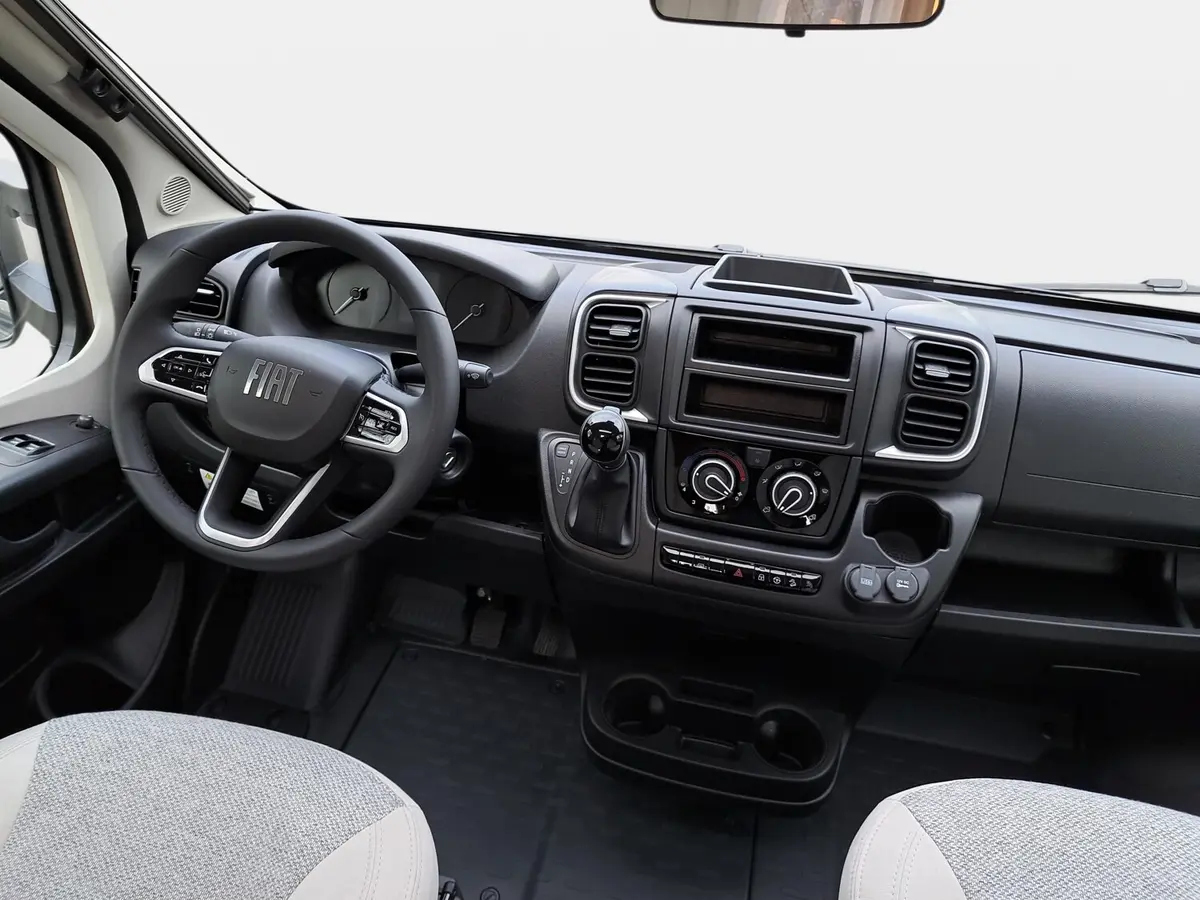 Carado T 328 Pro+ Automatik, Solar, TV, Sat