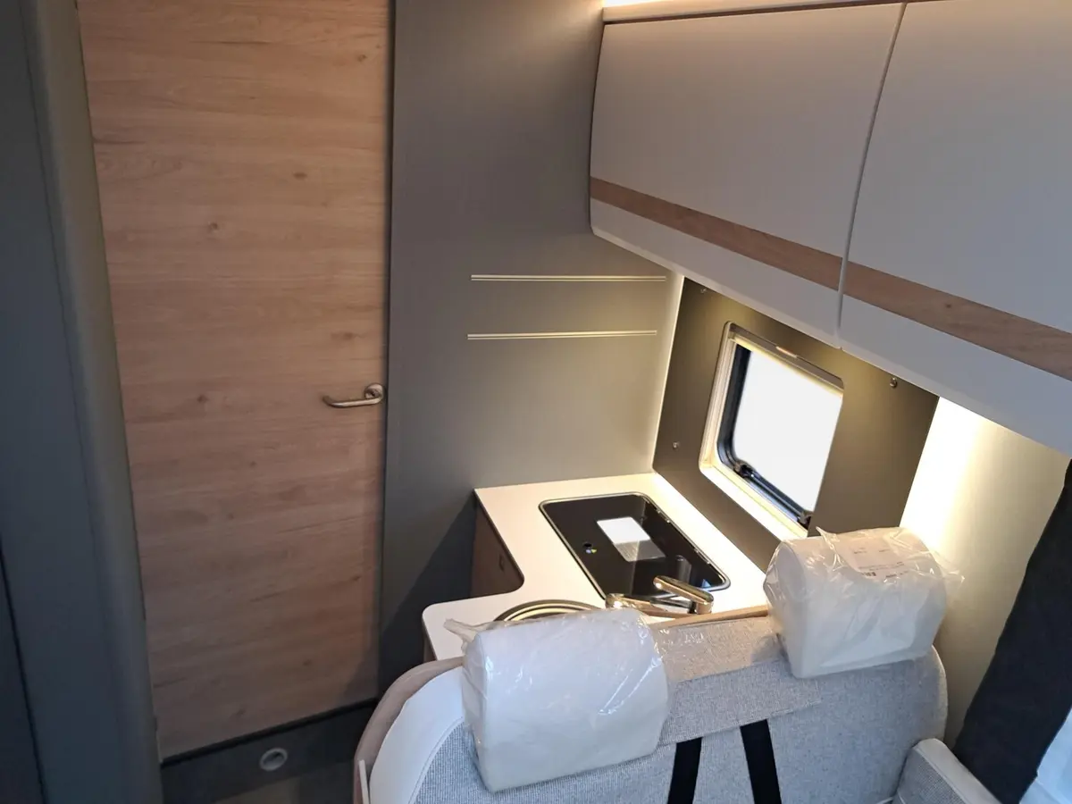 Dethleffs Just Camp Active T 7052 DBM Automatik, Gästebett