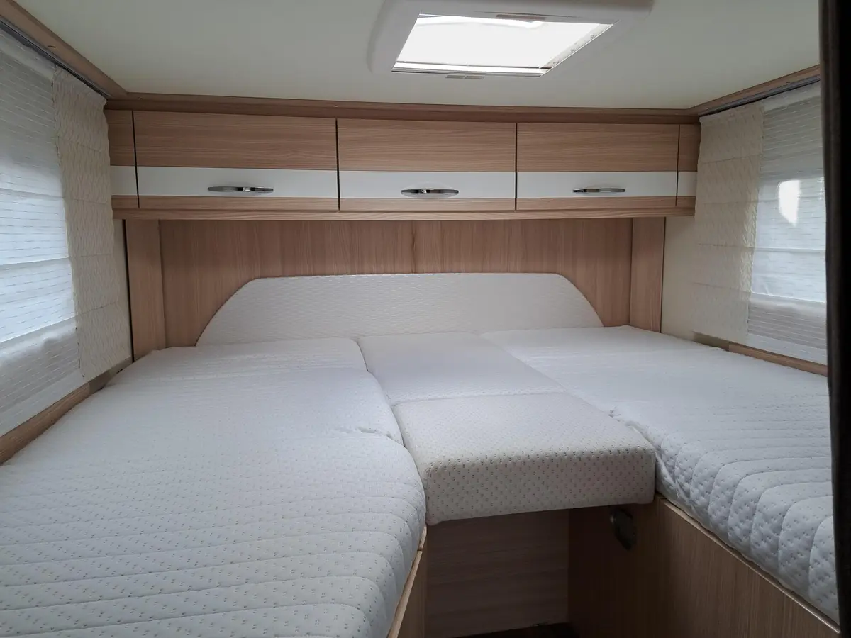 Bürstner Travel Van T 620 G Hubstützen, Sat, TV, Solar