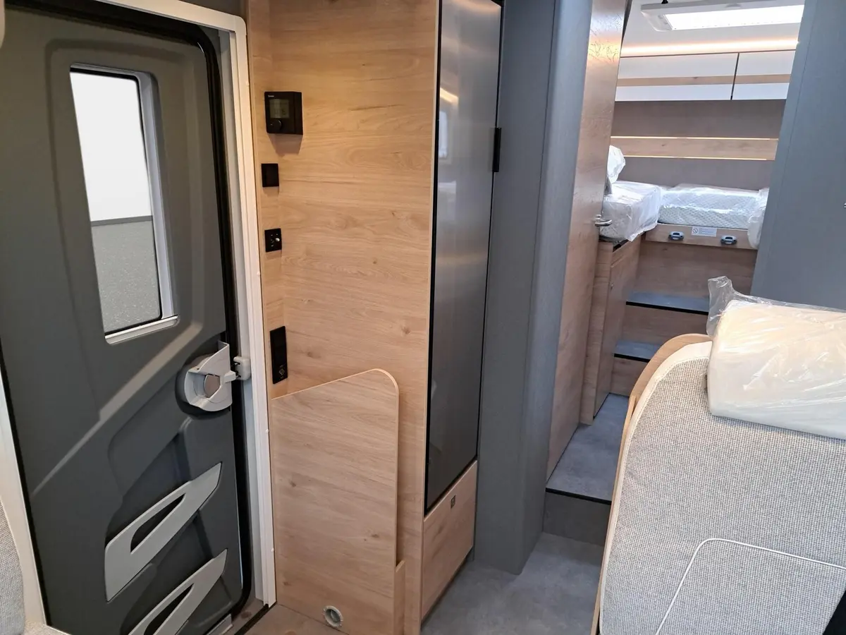 Dethleffs Just Camp Active T 7052 EB Hubbett