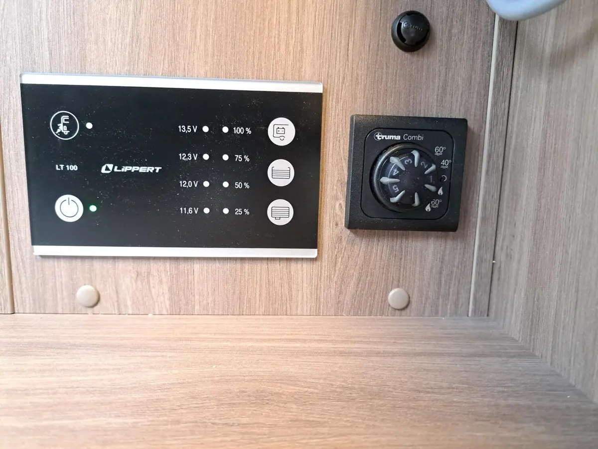 Carado Edition26 T Ford 447 Automatik, TV, LTE, Solar