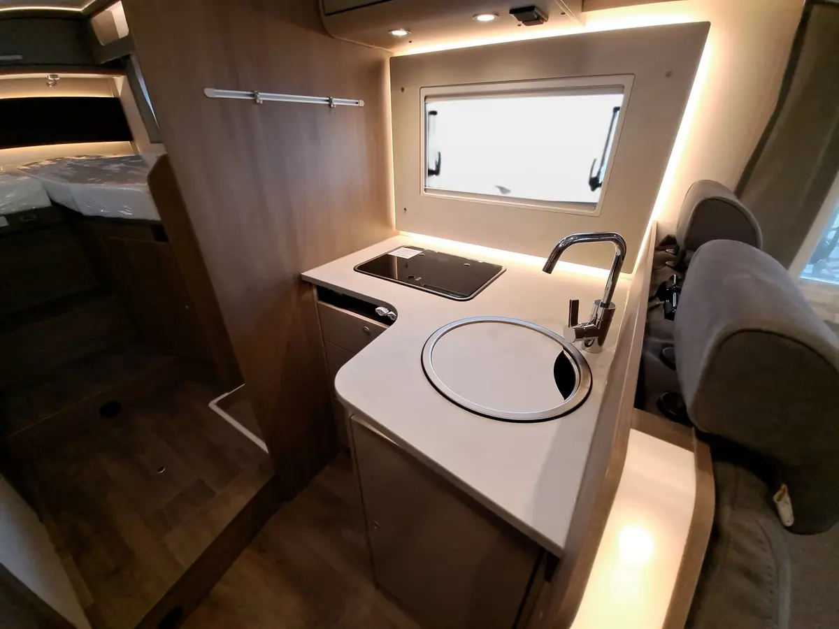 Carado Edition26 T Ford 447 Automatik, Hubbett, Solar