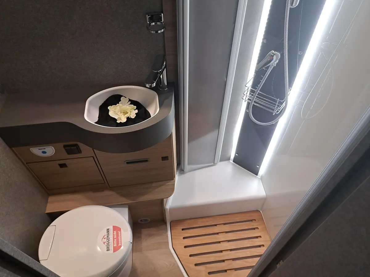 Dethleffs Trend T 6877 DB Hubbett, X-, GT-, Familypaket