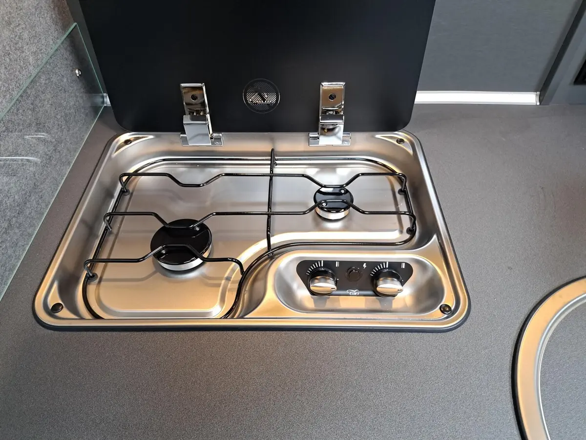Dethleffs Trend Active T 7057 EB Chassis-, Assistenzpaket